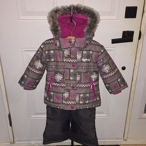 OshKosh B’Gosh Infant Baby Girls 2 Piece Winter Snowsuit Size 12 Months